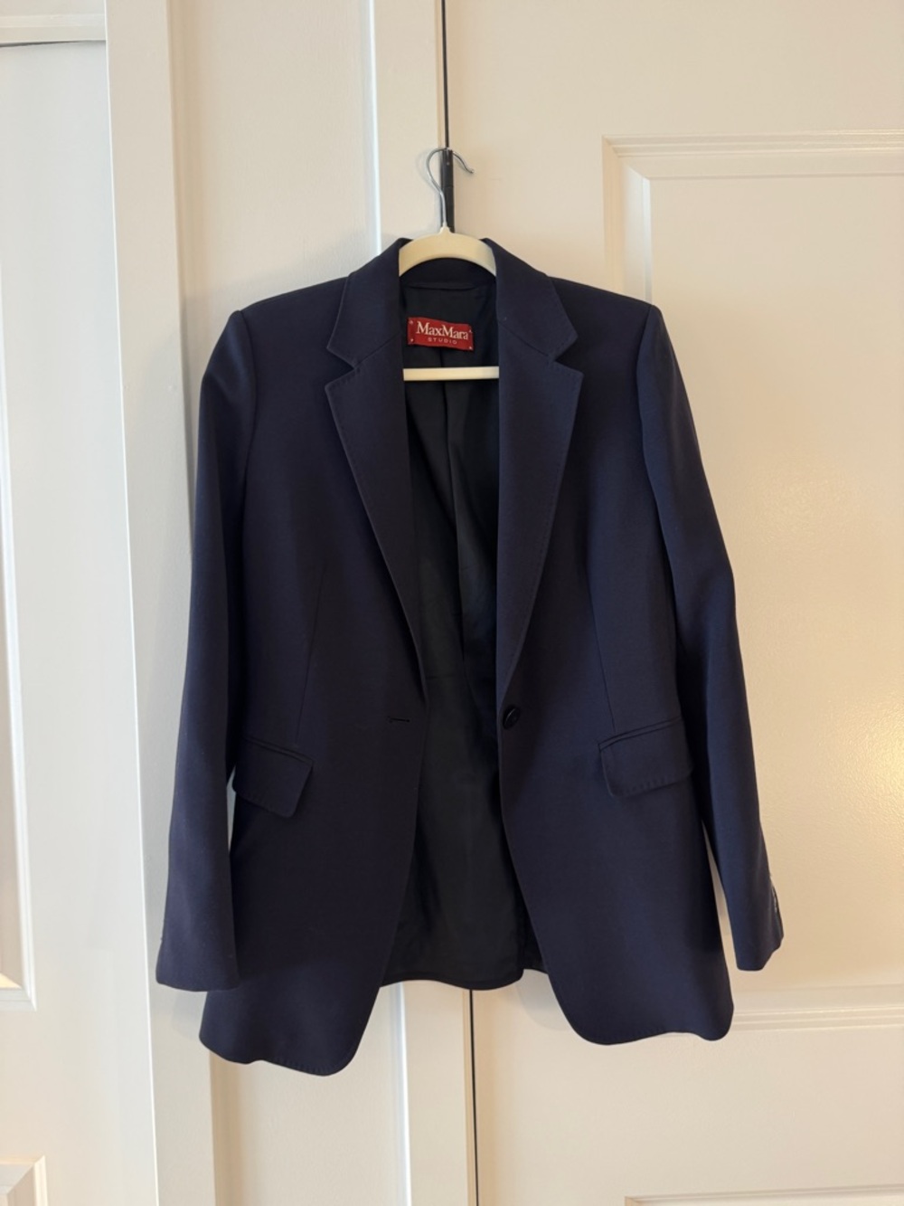 MaxMara Studio Navy Single-Breasted Blazer